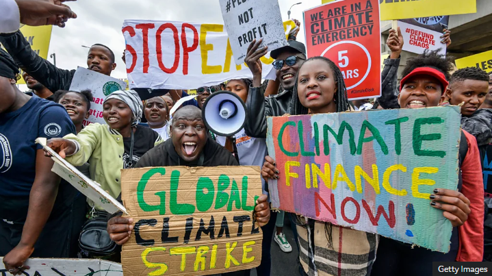 For a one-stop summary of int'l litigation upcoming in the climate space we suggest this article by our resident Fulbright U.S. Scholar @bechamilton All the cases overlap on the question of int'l legal obligations of states on climate 👉🏽t.ly/Wfjhq @stefanomoncada