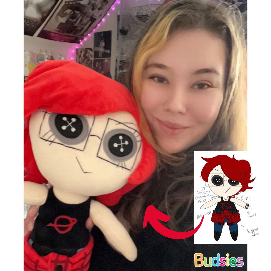 We love the art and talent we get to see everyday! Check out these original character plushies we’ve made from artist’s drawings! 🎨 🖌️