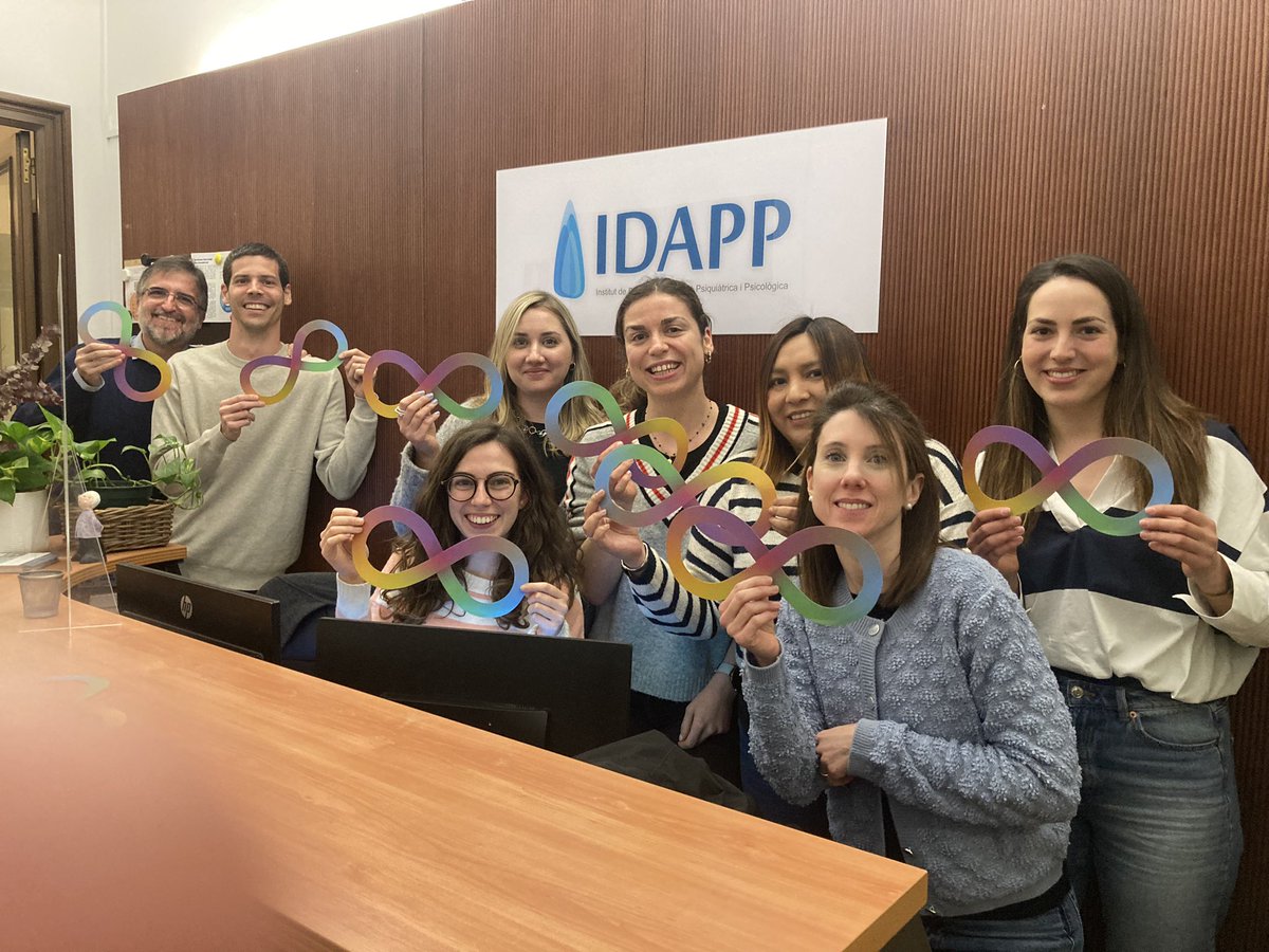 ALEX ESCOLA SERRA (@alexescola) on Twitter photo 2 de abril #DiaMundialAutismo #AutismoCercaDeTi Equipo #IDAPP #AutisMIND <a href="/AutismoFESPAU/">FESPAU Federación Española de Autismo</a> 2 de abril #DiaMundialAutismo #AutismoCercaDeTi Equipo #IDAPP #AutisMIND <a href="/AutismoFESPAU/">FESPAU Federación Española de Autismo</a>