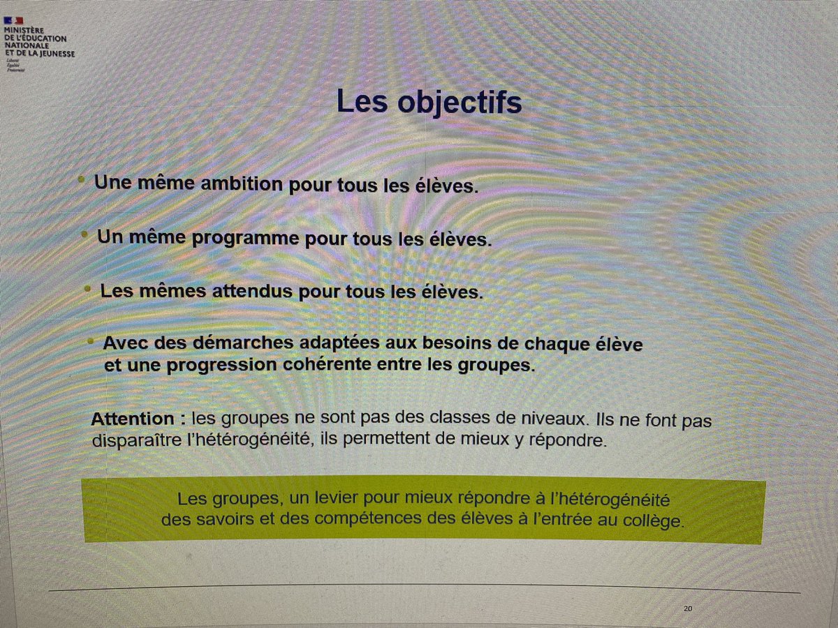 Diapo de cadrage Choc des savoirs… diapo 30. « Les groupes ne font pas disparaître l’hétérogénéité, ils permettent d’y répondre » Je dois faire partie du groupe des très faibles. Je ne comprends pas. Mais au moins je sais pourquoi j’étais grévistes aujourd’hui