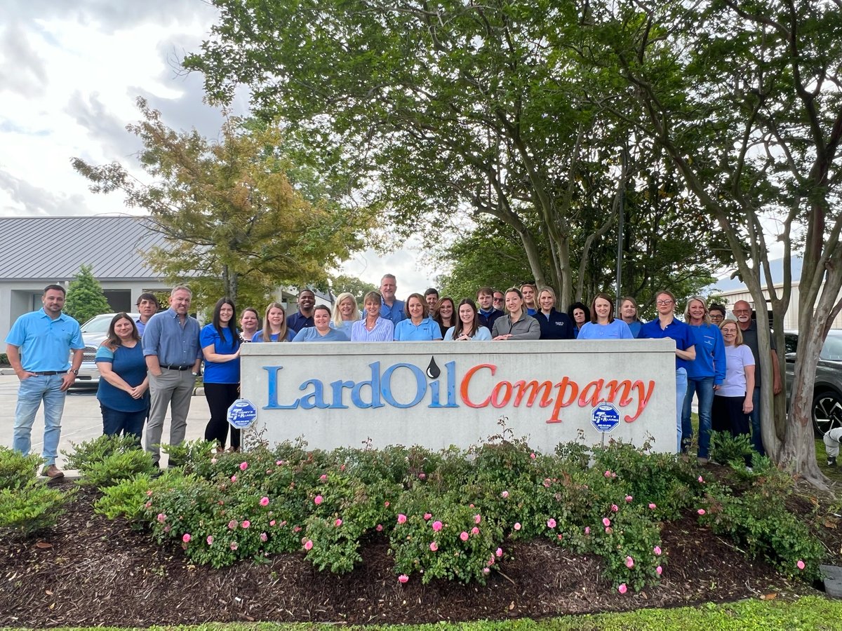 LardOilCompany's tweet photo. Today, our team painted the office blue in support of #WorldAutismAwarenessDay!

🔵Learn more about how you can help raise awareness at https://t.co/FKatWwA2I9

#EveryDropCounts
#SafetyFirst https://t.co/ye3QSKifgA