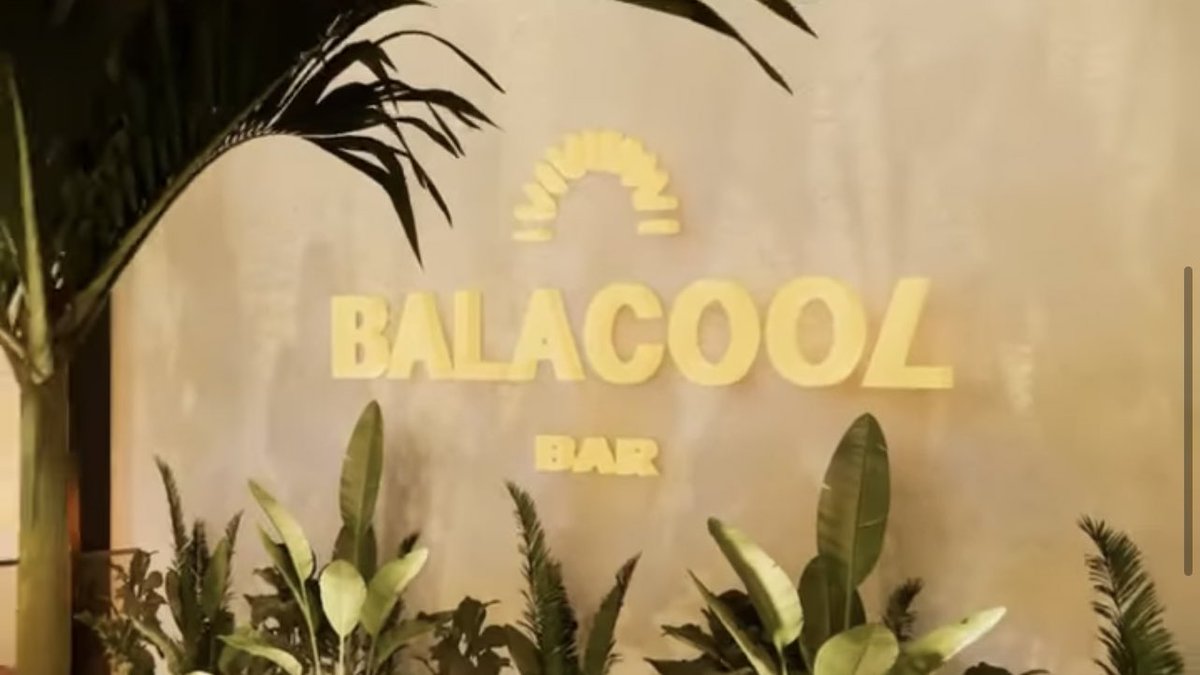 MarceloBacana's tweet photo. Após dois meses, o famoso BalacoolBar está de volta. Reabre nessa sexta-feira dia 5. Todo ano, é realizada uma reforma estrutural e de tendências para sempre se manter atual em um mercado tão dinâmico quanto é o entretenimento noturno em Belém. Negócio de Alberto Farid, Benjamin Júnior e Cândido Souza.