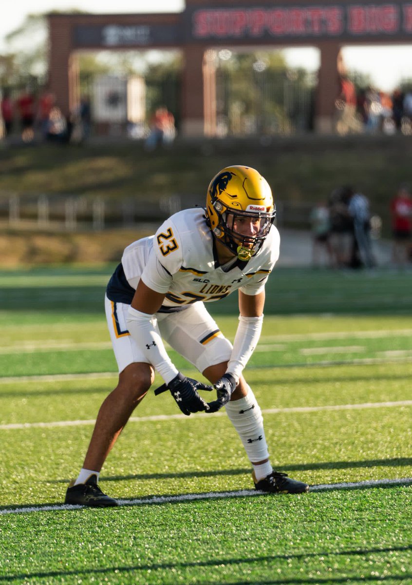 I will be at Texas A&amp;M University-Commerce this weekend! 
@CoachJWillTAMUC <a href="/cdole13/">Clint Dolezel</a> <a href="/TRRoughRiderFB/">Roosevelt Rough Riders</a> <a href="/mattcarroll2121/">Matt Carroll</a> <a href="/BDammone/">Along The Wire</a> <a href="/CKennedy247/">Collin Kennedy</a>