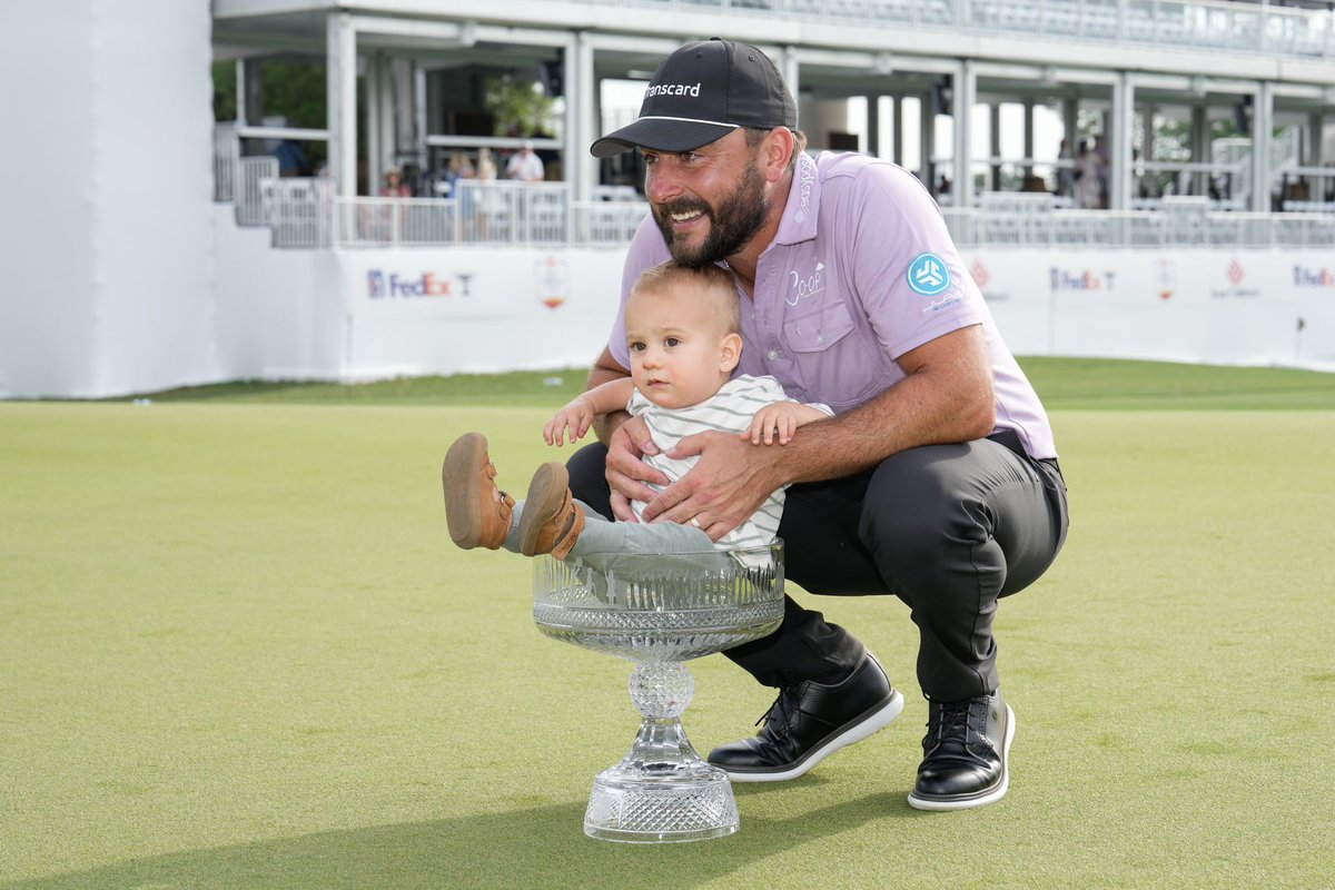A day i will never forget. Couldn’t be more proud of you <a href="/SJ_sedl_Golf/">Stephan Jaeger</a> The *only* thing that could’ve made that day any better is if <a href="/Vol_Hoops/">Tennessee Basketball</a> would’ve beat Purdue