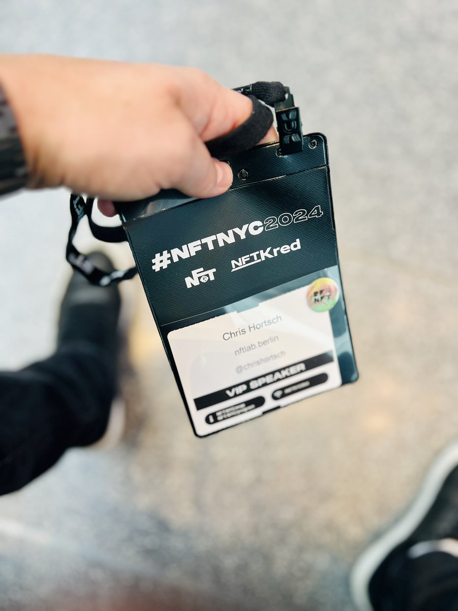 Check in ✔️ <a href="/NFT_NYC/">NFT.NYC</a> 

#NFTNYC2024 LFG Amigozzz 🖤✨