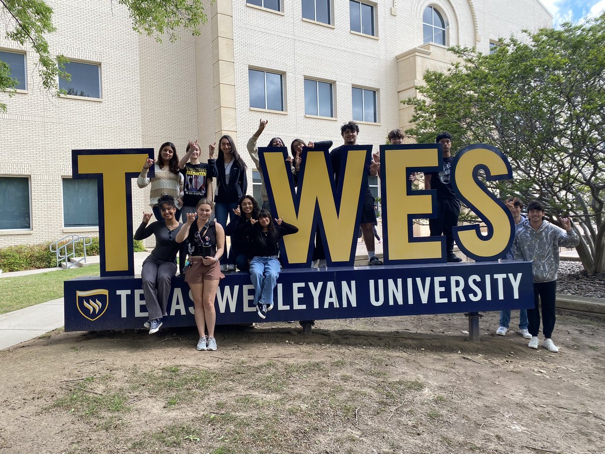 Such a great learning experience today @TexasWesleyan Our AVID 4 learners gained valuable knowledge about all the opportunities offered on campus and all the connections available for after graduation! THANK YOU!! @gcisdAVID @AlexFingers7 @Grapevine_HS