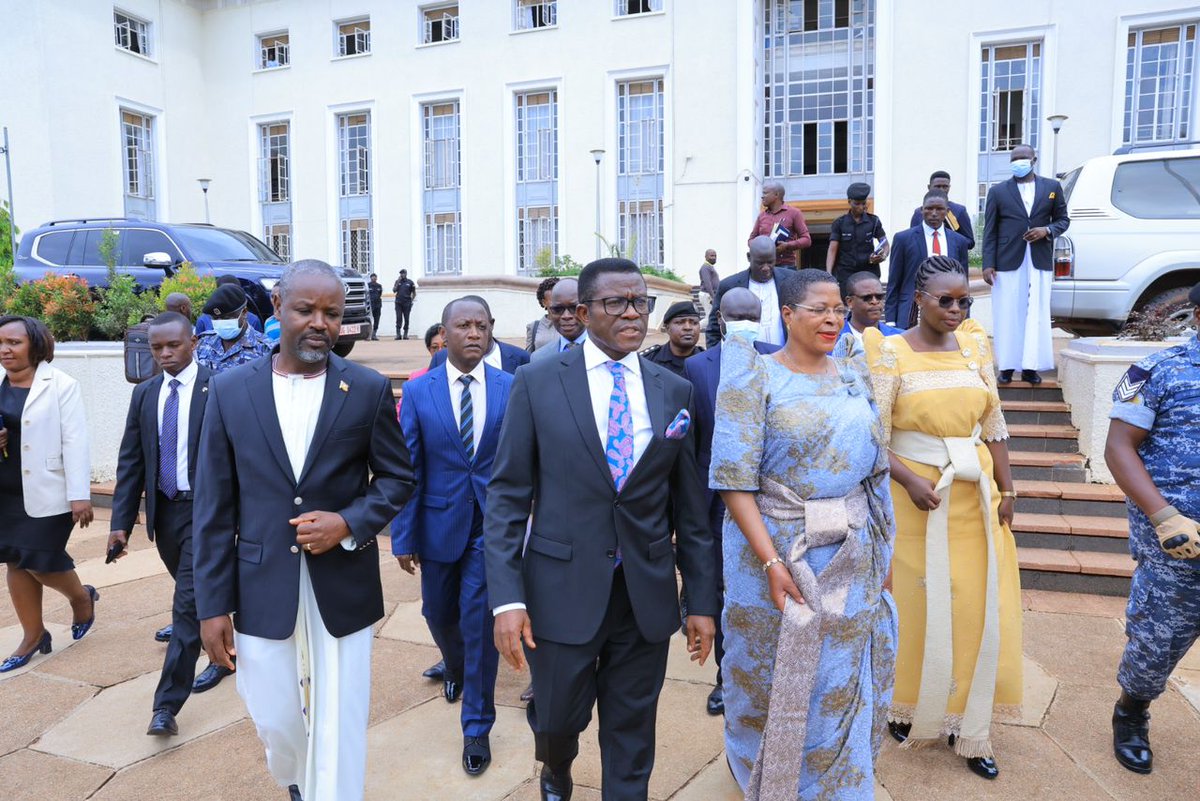 Mathias Mpuuga (@mathiasmpuuga) on Twitter photo Negasse ku bukulembeze bwa <a href="/Parliament_Ug/">Parliament of Uganda</a> enkya ya leero okukiika embuga okuwagira emisinde gya #KabakaBirthdayRun egy'omwaka guno 2024 Negasse ku bukulembeze bwa <a href="/Parliament_Ug/">Parliament of Uganda</a> enkya ya leero okukiika embuga okuwagira emisinde gya #KabakaBirthdayRun egy'omwaka guno 2024