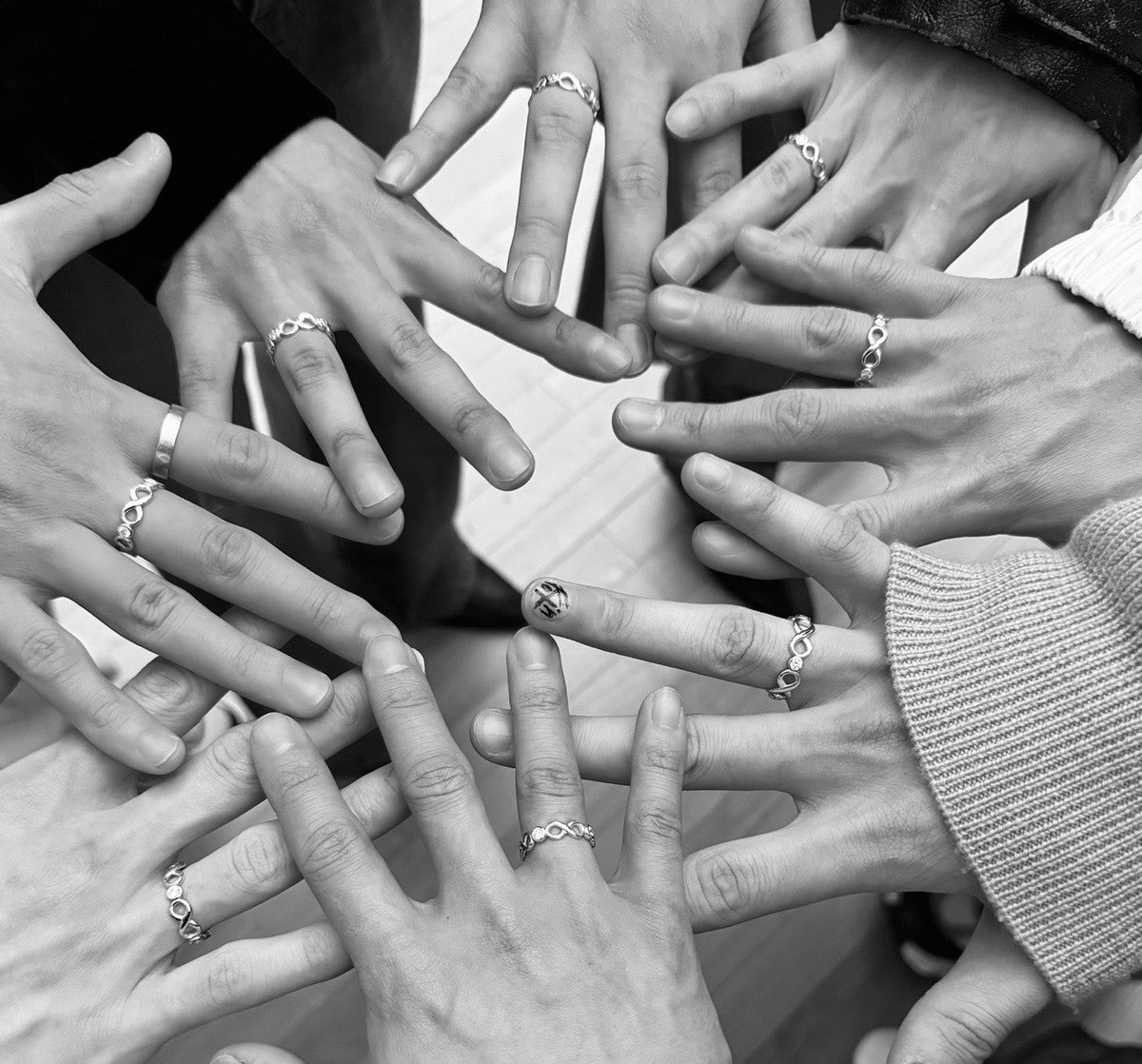 ATEEZ 8ROOM POPUPSHOP ポップアップ ATINYリング 指輪 ATEEZ - ATINY Ring ['8ROOM' 7th Anniversary POP-UP Official MD