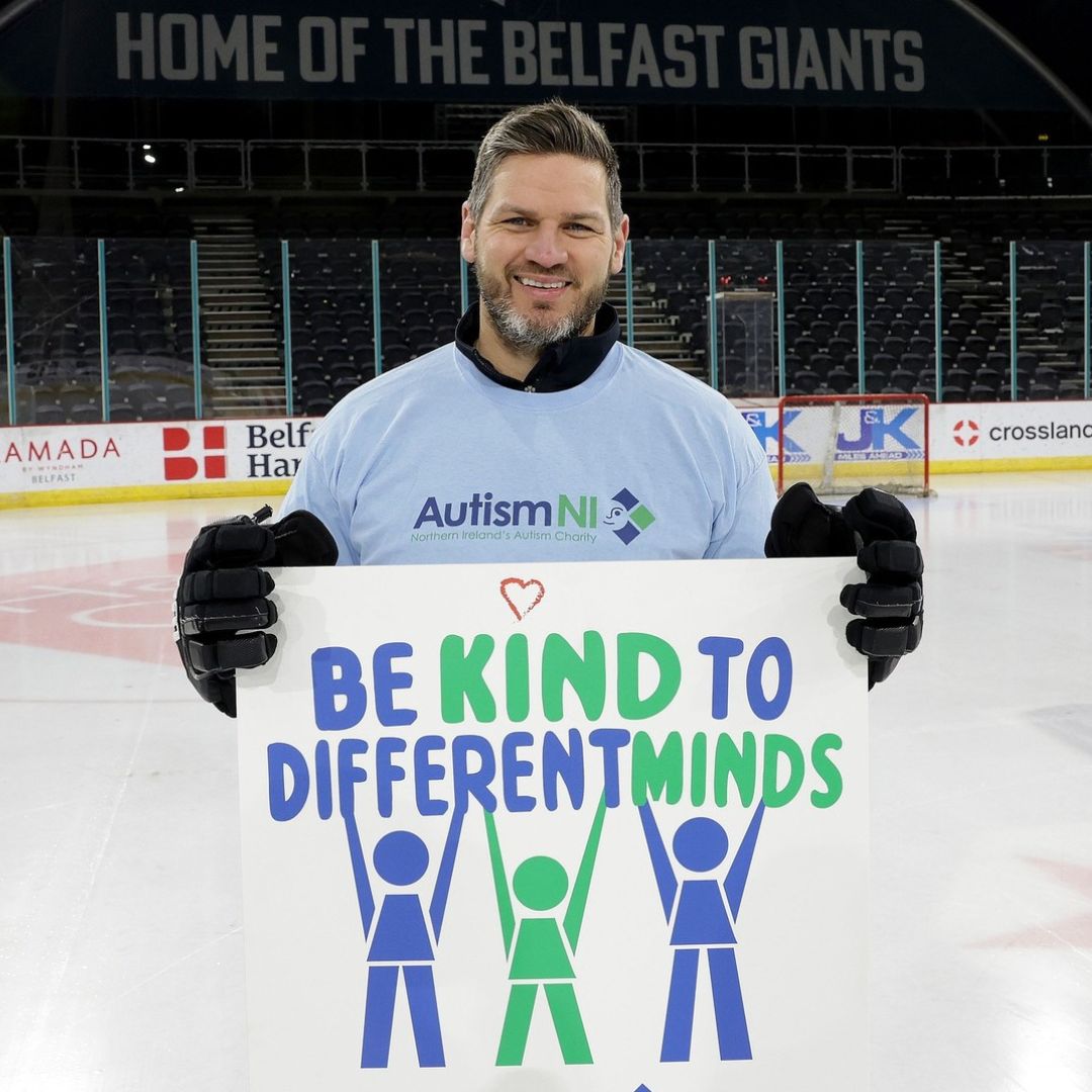 BelfastGiants's tweet photo. Today is #WorldAutismAwarenessDay 💚

Adam Keefe is a proud patron of @AutismNIPAPA, supporting the charity's important message to 𝐁𝐞 𝐊𝐢𝐧𝐝 𝐭𝐨 𝐃𝐢𝐟𝐟𝐞𝐫𝐞𝐧𝐭 𝐌𝐢𝐧𝐝𝐬.

🔗 Read about Autism NI's invaluable work ➡️ https://t.co/unwTv5bd4Z

#WeAreGiants #GiantsTogether https://t.co/kMMSkM7hTo