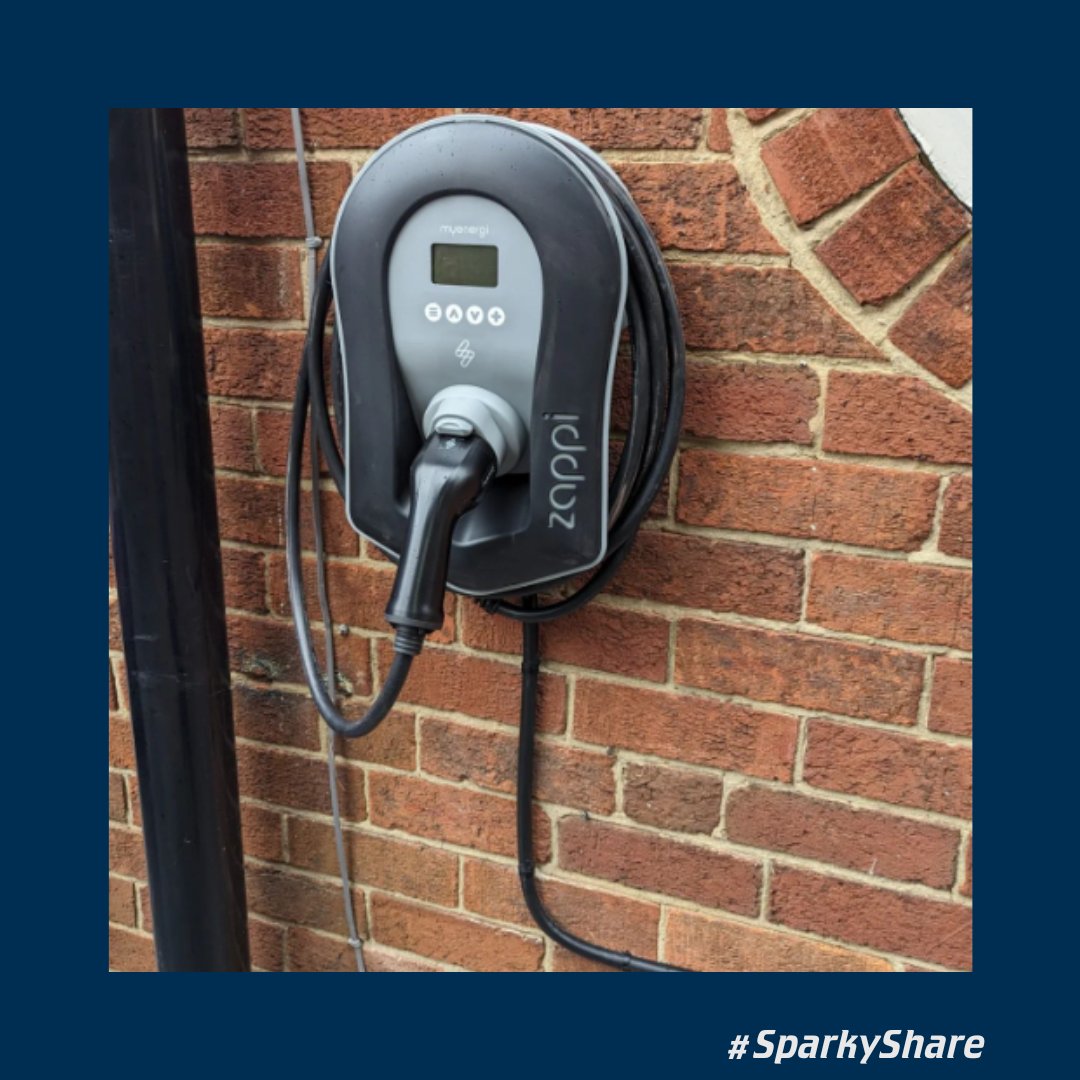 #SparkyShare time!⚡ We are super impressed with these great pictures that rico.oes shared with us! An EV charger install using LINIAN SuperClips in Black!💯 Want to get featured in our next #SparkyShare post? Don't forget to tag us in your pics! #Electrician #Sparky #EV