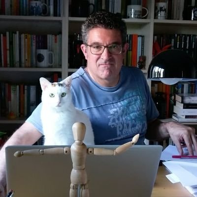 SENefrologia's tweet photo. Desde la S.E.N. lamentamos profundamente el fallecimiento de Manel Vera, coordinador del Grupo de Trabajo de Diálisis Peritoneal de nuestra Sociedad.
Enviamos nuestras condolencias a su familia, amigos y compañeros. DEP https://t.co/PmbkSobS3Z
