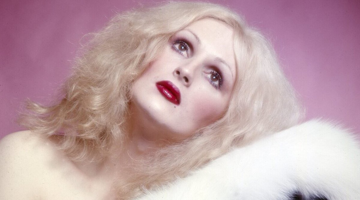 CANDY DARLING is fascinating, funny, tragic, and enraging—the biography of a trans woman in all her complexity. I spoke with author Cynthia Carr about this landmark book. bit.ly/3xh3IPg