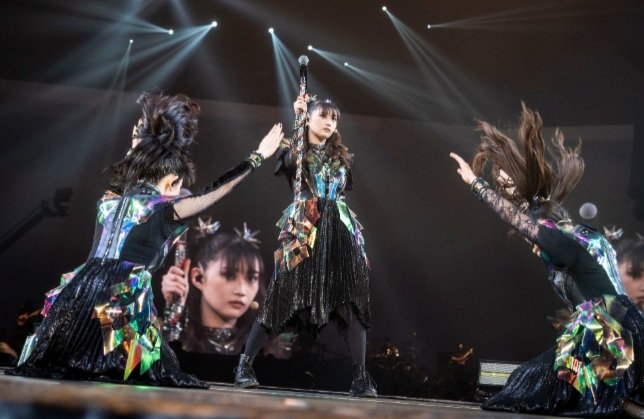 WOWOW録画を繰り返し見てるんだけど、確実にMOMO-METALへの好き度が増し増しになっていく #BABYMETAL #MOMOMETAL #岡崎百々子