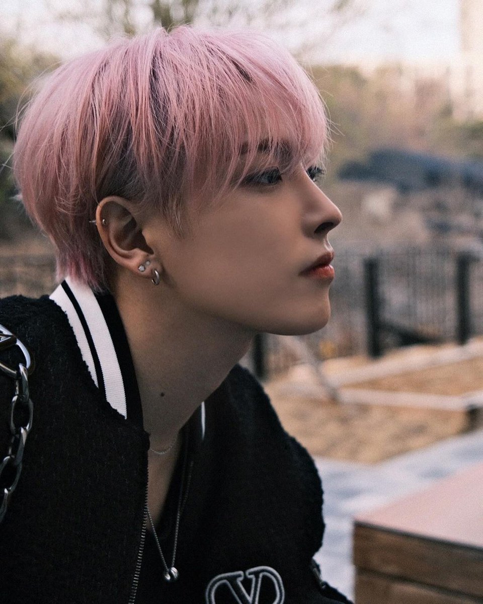 1024updates's tweet photo. [📷] 240402 | HONGJOONG 

#ATEEZ #에이티즈 #HONGJOONG https://t.co/YOqUISWjEw