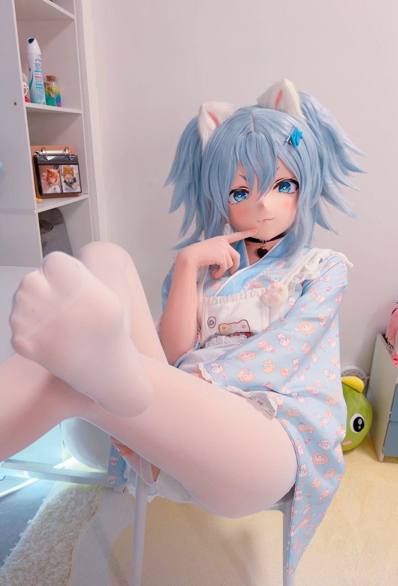 玩游戏嘛~ 😼😼😈 #kigurumi