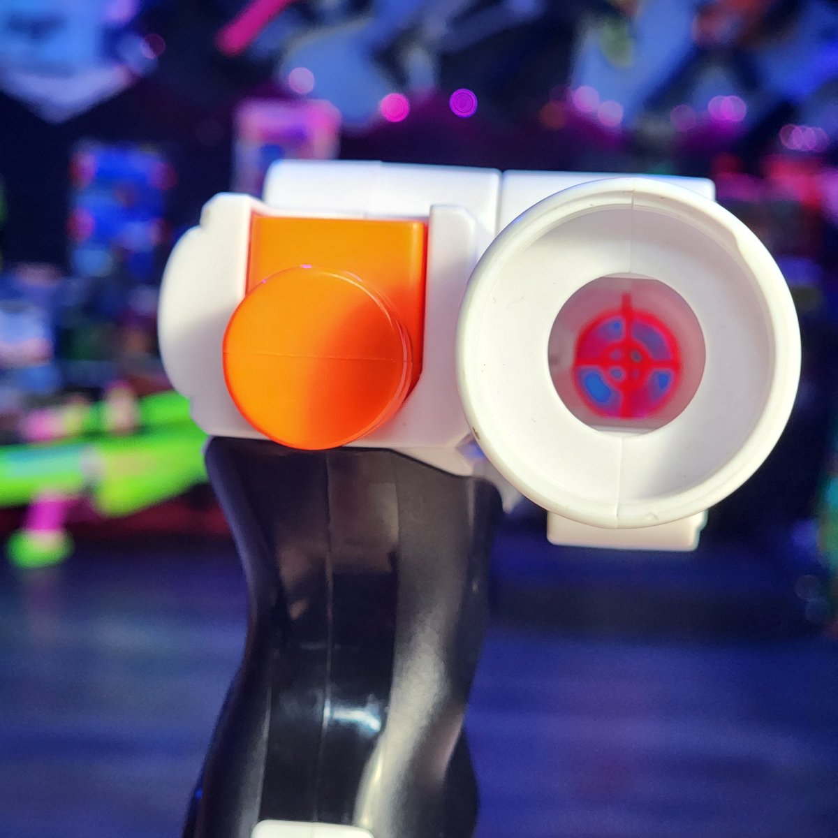 DrFlux_Official's tweet photo. A Nerf Star Wars blaster https://t.co/SK5eBWcgsv