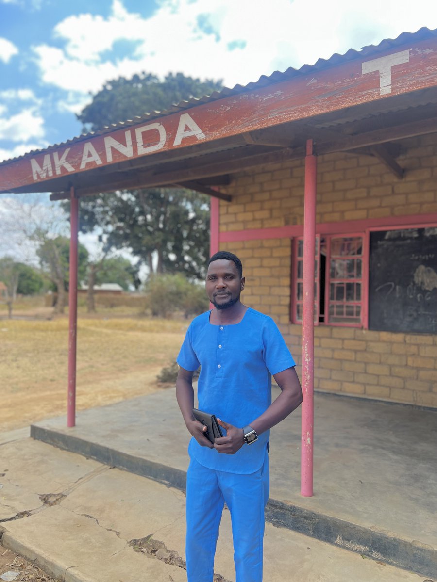 'Everyone deserves quality healthcare,' says Laurent Chinthonga. 'As a community health worker, I counsel people. It is my purpose.' Training & digital tools help ensure Laurent & other #proCHWs in Malawi are #SafeSupportedHealthWorkers: bit.ly/4cEtU6w #WHWWeek