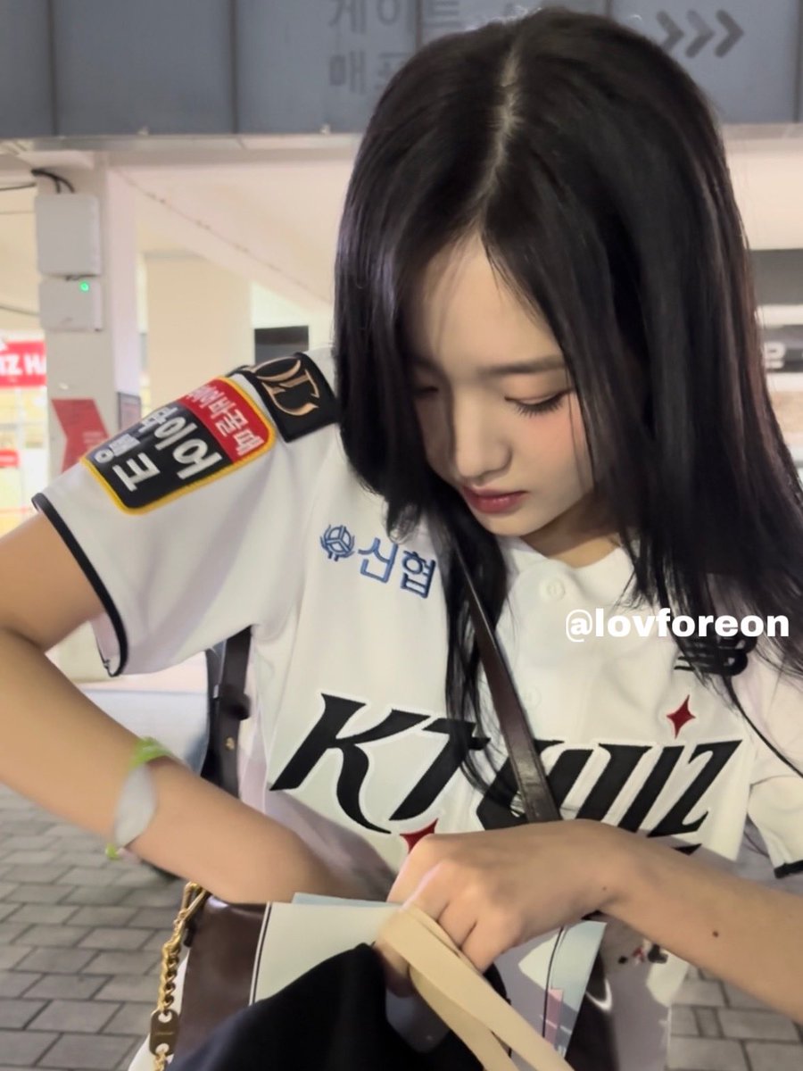 lovforeon's tweet photo. 강경흑발파… #강나언 https://t.co/rkoOF6DCUw