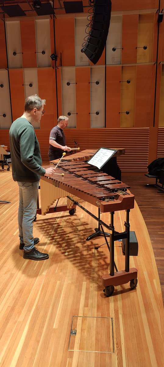 With us this week @colincurrieperc ! ✨✨✨✨ Warming up here with Harri Lehtinen and Steve Reich's Nagoya Marimbas 💜 Fri 5.4. at 7pm with LCO and 9pm Colin Currie Solo @KorundiHouse @Roikaupunki !!