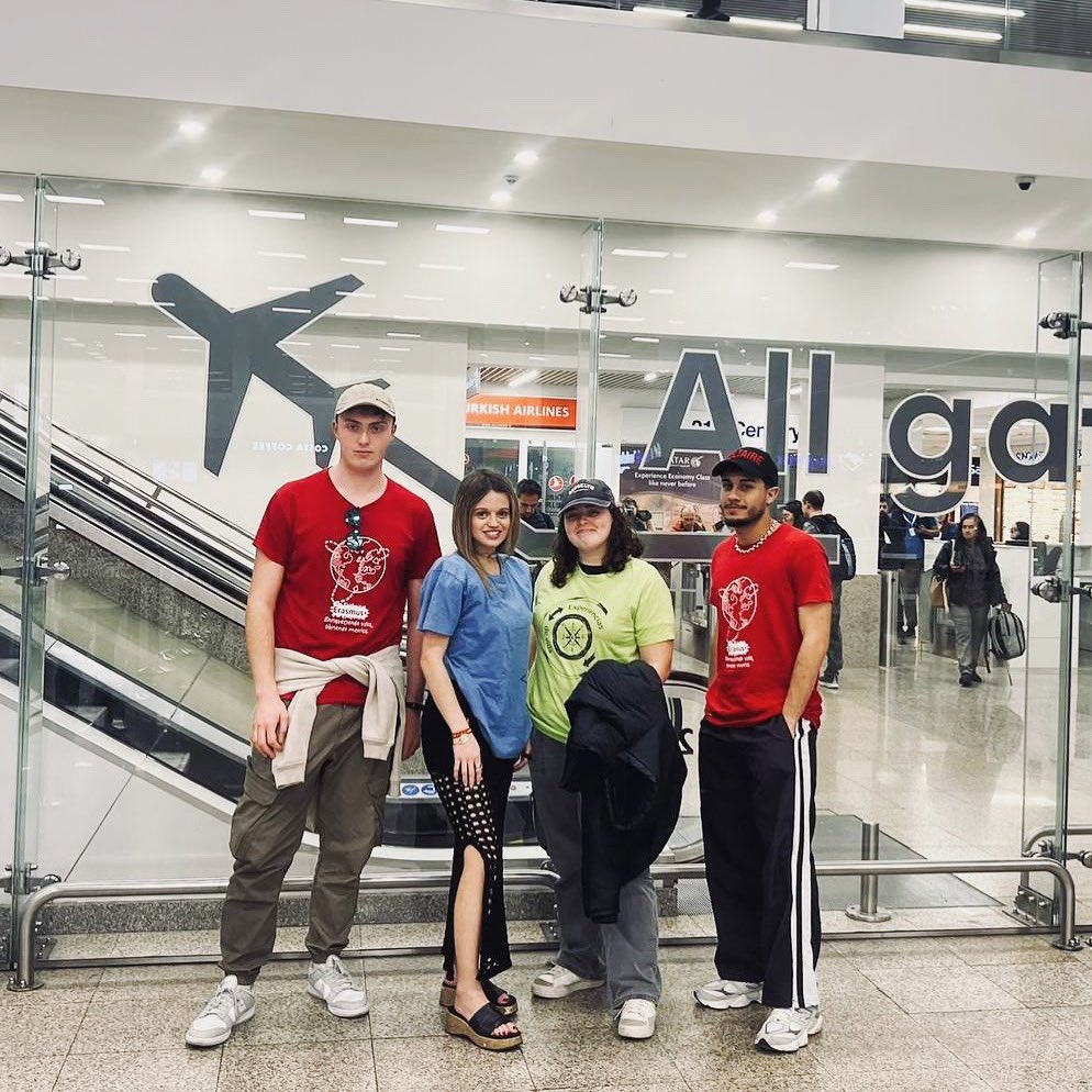 ✈️ Nuestro alumnado de Agencias de Viajes y Gestión de Eventos se encuentra ya en Malta 🇲🇹, donde realizará un periodo de prácticas formativas en empresa de tres meses.

🇪🇺 Estas movilidades están cofinanciadas por el programa Erasmus+ de la Unión Europea.

#CIFPGuada