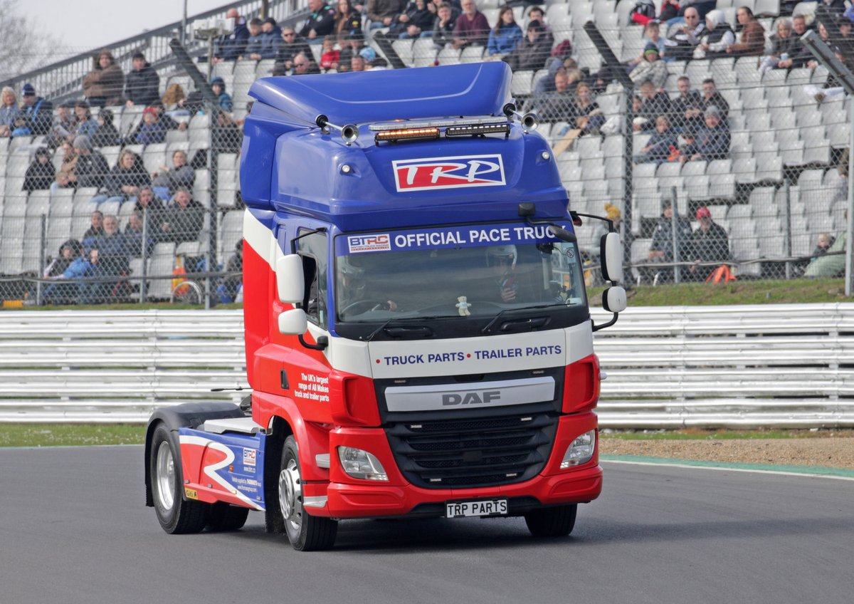 A fantastic kick-off to the 2024 season of @officialbtrc this past bank holiday weekend! 🚚🏁 Read up on all the action here: loom.ly/duH5B7U #BTRC #TruckRacing #BrandsHatch