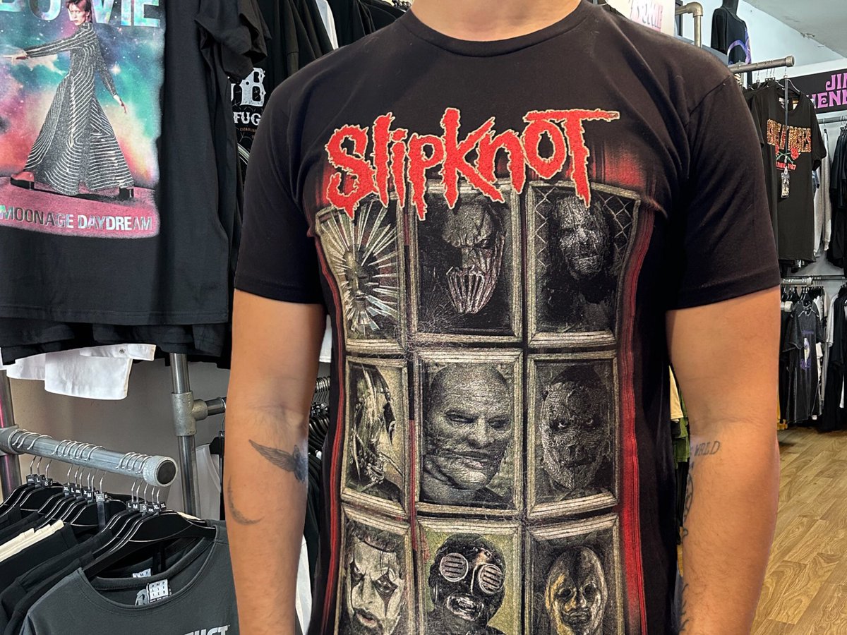 Back in stock #Slipknot Masks Official Unisex T Shirt Brand New Various Sizes 
The shirt shown is just one of a large range of designs available instore or on line 24/7  
#BandMerch #RockMerch #Rock #Metal #Punk #Ska #Reggee #PooleHighStreet #RockShirts #Alternative 
#Poolebid