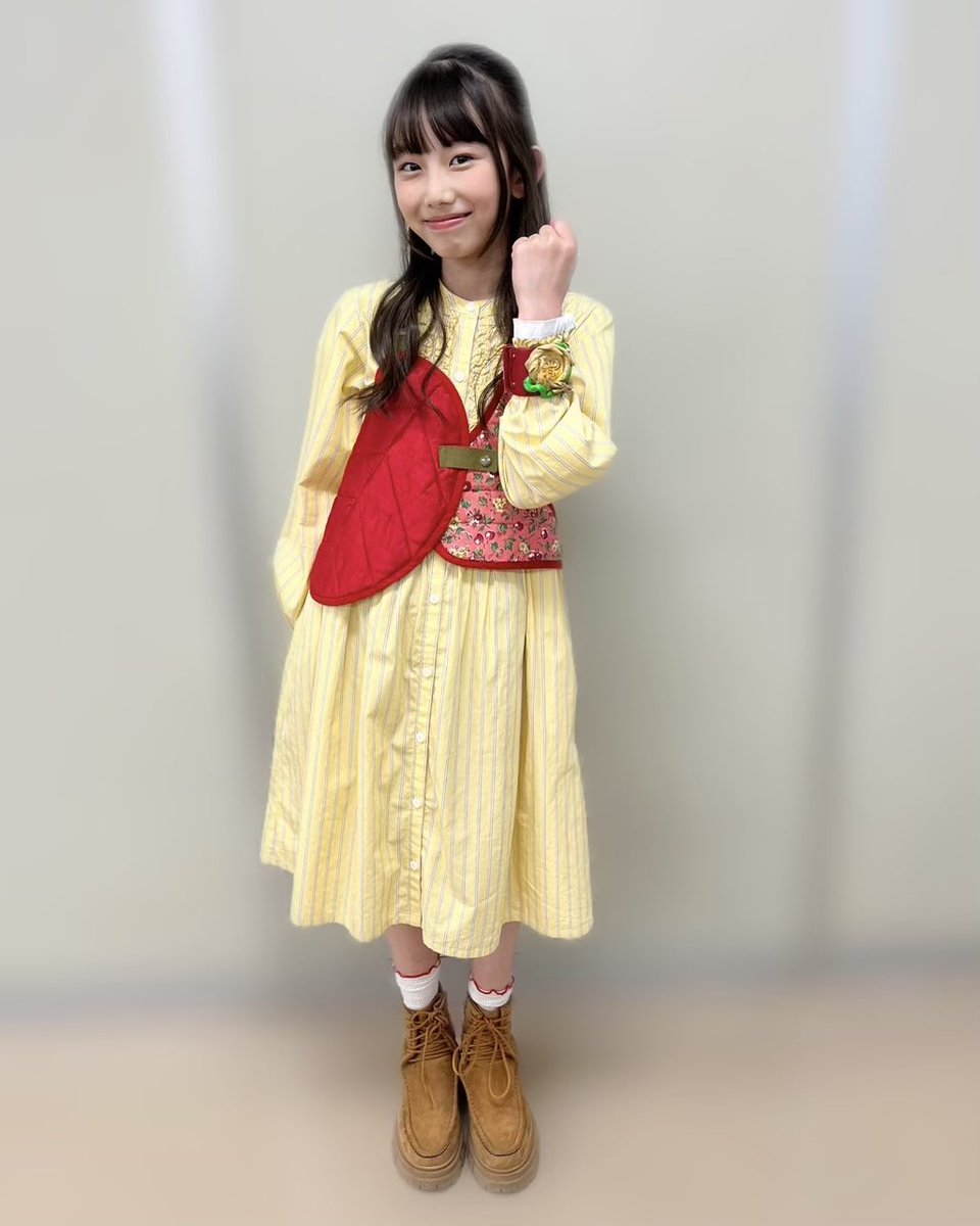 いつも応援ありがとうございます♡

2024年度も、てれび戦士として『天才てれびくん』に出演させて頂くことになりました。

この一年を大切に、皆さまにたくさんの笑顔とエナジーをお届けできるよう頑張ります😊

応援宜しくお願いします♡   

　　　　　　　　　　　　　さき