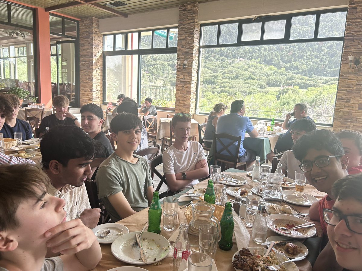 ClassicsMTS's tweet image. Lunch with a view ⛰️