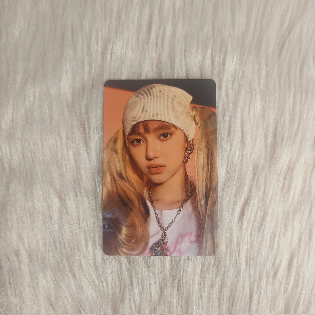 jenrubycart's tweet image. :¨ ·.· ¨:
 ` · ‌‌ ౨ৎ wts lfb ph #jnksells

danielle pigtails pc 🍥
  ╰ ₱180
   › payo / 5 days dop
   › onhand,, dnc if sensi

◟ ♡ rcbyt jenrubycart.carrd.co

𖥻 newjeans dani bluebook minji haerin hanni hyein omg photocard weverse member message card a b c ver version