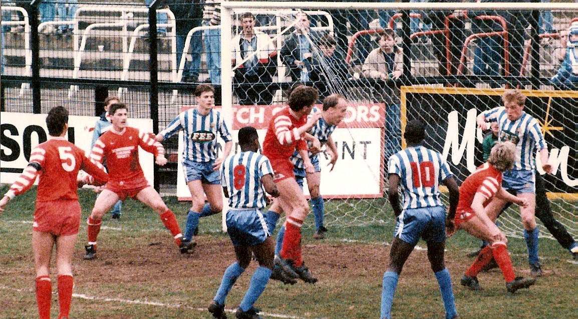 Scarborough vs Halifax Town, 01/04/1989. 📷Keith Middleton.