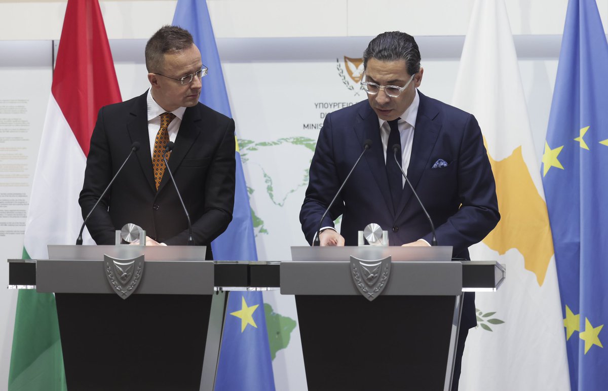 Foreign Minister @CKombos welcomed the Foreign Minister of #Hungary Péter Szijjártó @CyprusMFA today. Substantive discussions on a range of issues: 🔹#Bilateral Relations 🔹#CyprusQuestion 🔹#HU2024EU 🔹#Ukraine 🔹#MiddleEast