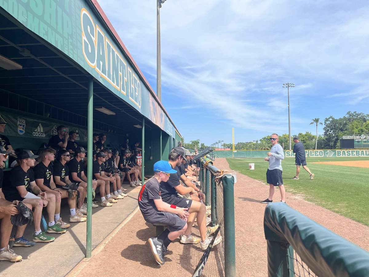 We were lucky to have Garrett Guest , Assistant Scouting Director for the Chicago White Sox, at practice yesterday to talk to the guys ! Thank you Garrett #OnePride