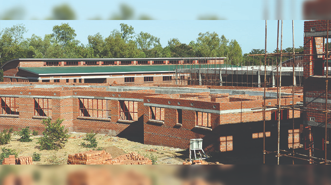 1/2 Since 1980, the govt has invested in healthcare, with the construction of the first-ever Lupane Provincial Hospital in Mat North. The 250-bed hospital is expected to alleviate pressure on referral hospitals like @MpiloCentral & UBH. As part of universal health coverage,
