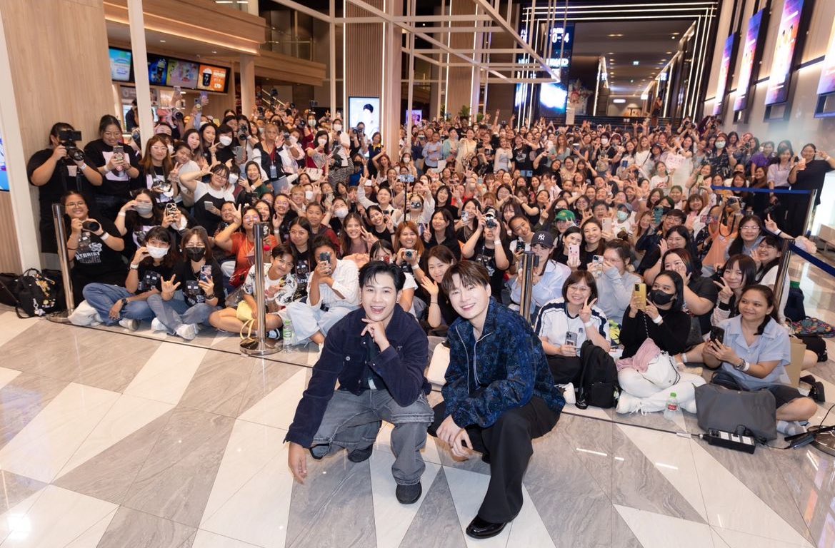 justtan_s's tweet photo. Does it ever drive you crazy
Just how fast the night changes?

:)

#คริสสิงโต #ทีมพีรญา https://t.co/vG3iOyVrvf