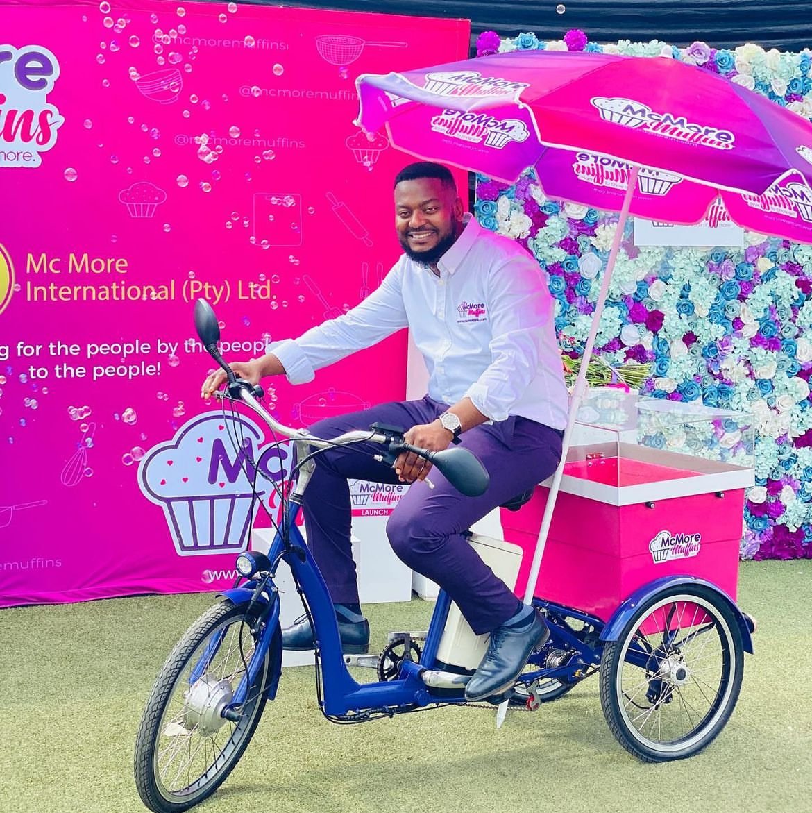 Morero Nhlanhla Moloi, affectionately known as “The Muffin Man,” is a determined and charismatic entrepreneur from Soweto who is making waves in the franchising industry. Click here to read more about his entrepreneurial journey: sabfoundation.co.za/stories