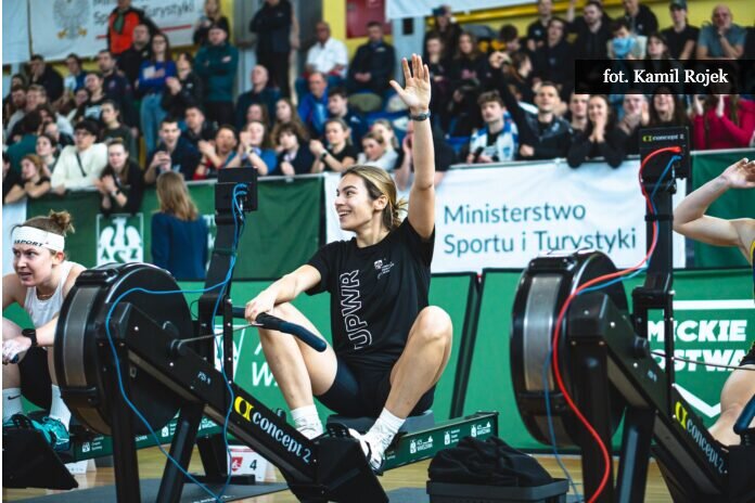 💪 Studentka Wydziału Medycyny Weterynaryjnej #UPWr Meriam Mamieliekova zdobyła w Warszawie złoty medal na Akademickich Mistrzostwach Polski w ergometrze wioślarskim 🥇 Wydarzenie jest organizowane przez @AZS_Warszawa, a zawody odbyły się w @WAT_edu 🚣