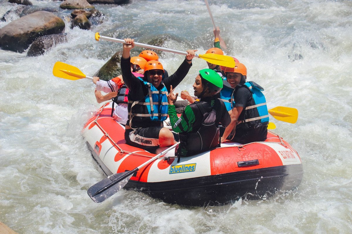 #TipTuesdays : If you enjoy aquatic activities like swimming or paddling, be sure to get current on water elements like: 🌊 Eddy’s 🌊 Low Head Dam 🌊 Strainer Stay #AdventureSmart #OutdoorEducation #StayingDry #Safety buff.ly/38wgRrJ