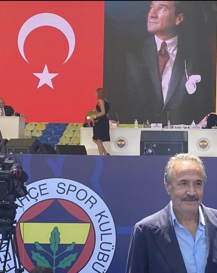 Büyük Fenerbahçe’nin genel kuruluna gidiyoruz umarım bu genel kuruldan çıkacak kararlar yıllardır haksızlığa uğrayan klübümüz için bir çıkış yolu olur.