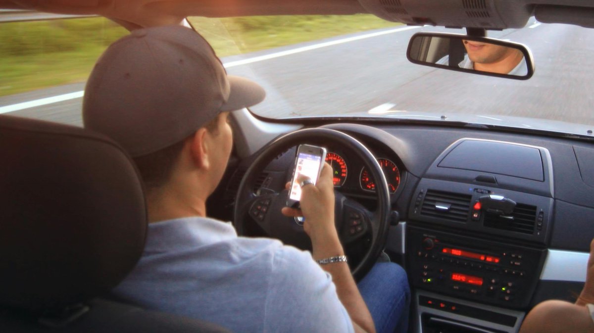New App Rewards Users For Staying Off The Phone While Driving  nocamels.com/2024/04/new-ap…