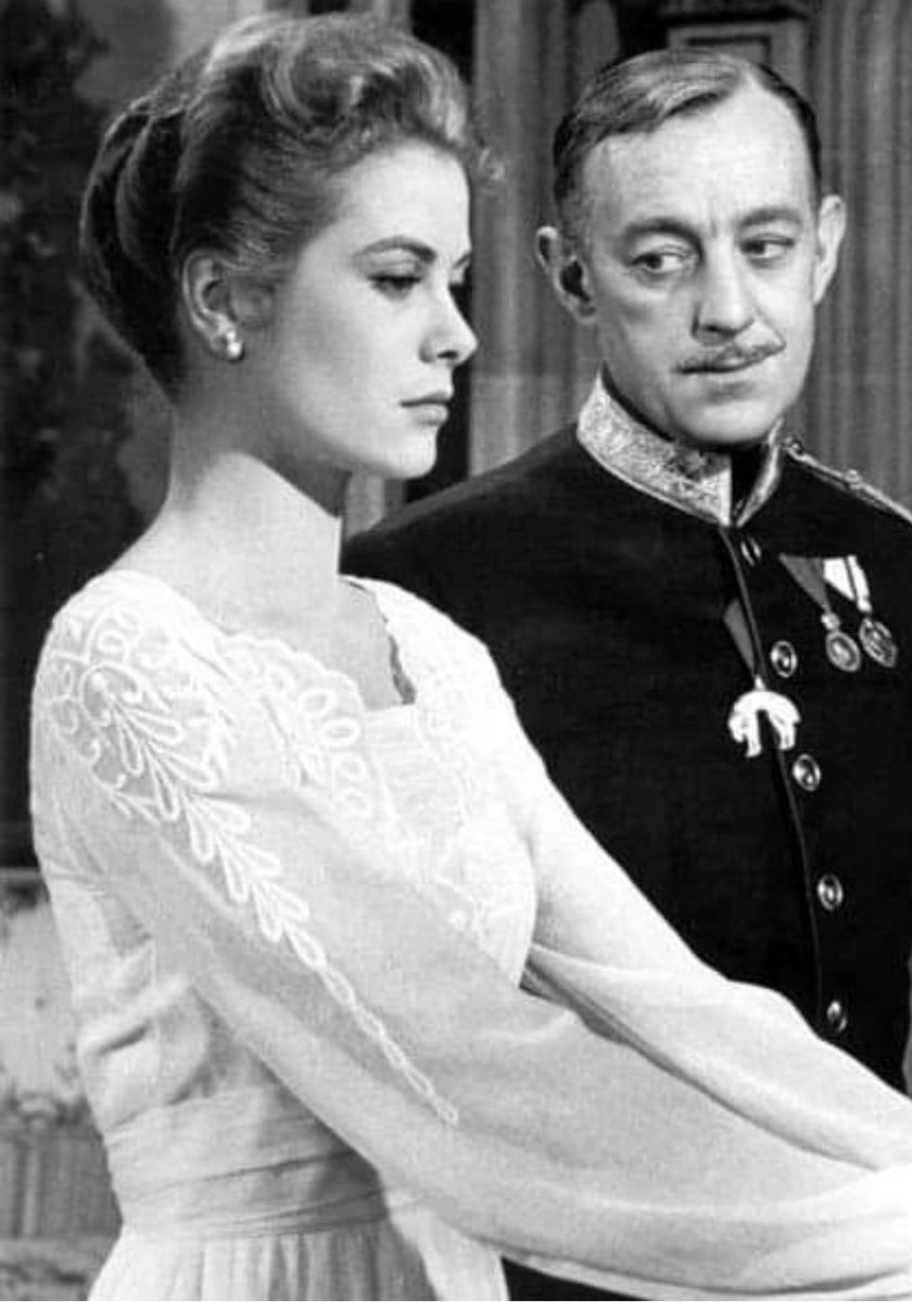 Grace Kelly Archives tweet media