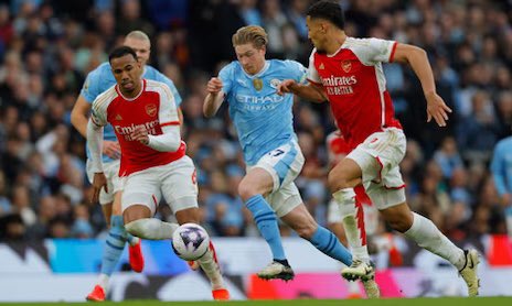 Arsenalnewschan's tweet photo. 🗣️Alan Shearer has given Saliba and Gabriel a massive amount of credit following the #Arsenal vs Man City game: "Wow. They were massive. They were a tower of strength. How to play Haaland…’

‘When you’re up against Bernardo Silva, when you’re up against Haaland, when Doku comes on, when Grealish comes on, De Bruyne, all of these brilliant players, and you know you’ve got to get everything right, you’ve got to be in sync, you’ve got to have your movement right.

‘Everything about Arsenal I thought was spot on but those two were absolutely magnificent in the centre of defence.’