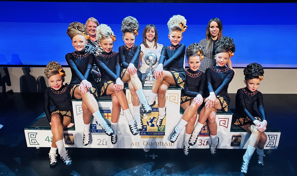 So delighted my girl and her team mates achieved 3rd place at the world Irish dance championships taking home a much sought after GLOBE!!! Well done girls 🖤🧡 #teamboyle #clrg #glasgow2024 #worldchampionships #globeholders