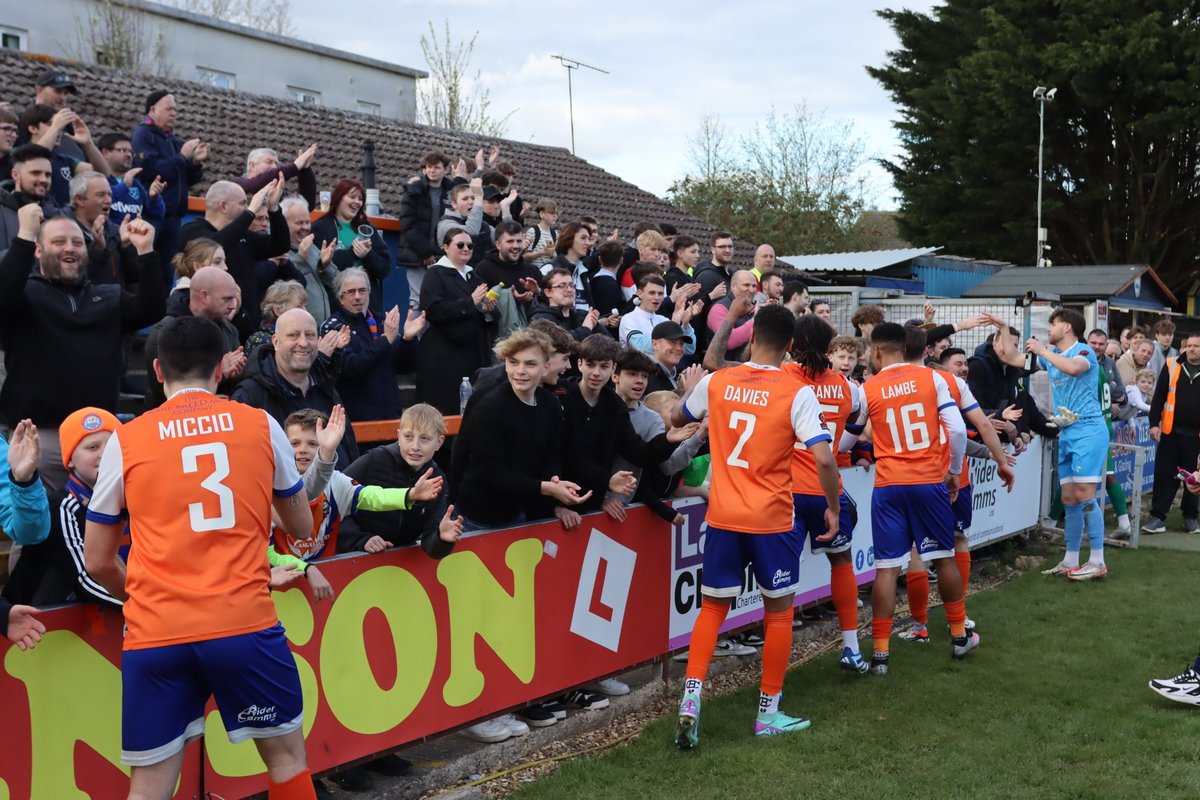 braintreetownfc tweet picture