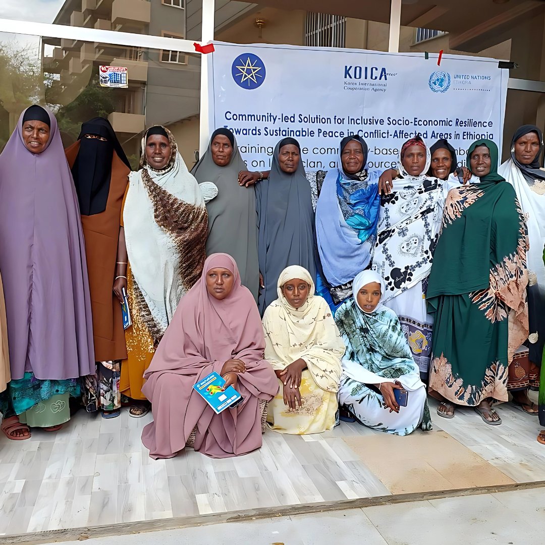 'War never gives life but death, never builds homes but destroys them. Let's heed the wisdom of those who have lived through it & unite for peace'' 🕊️ -a participant shared. IOM 🇪🇹 led a training in Moyale for Women Peace Ambassadors from both Somali & Oromia Woredas. 🙏 #KOICA