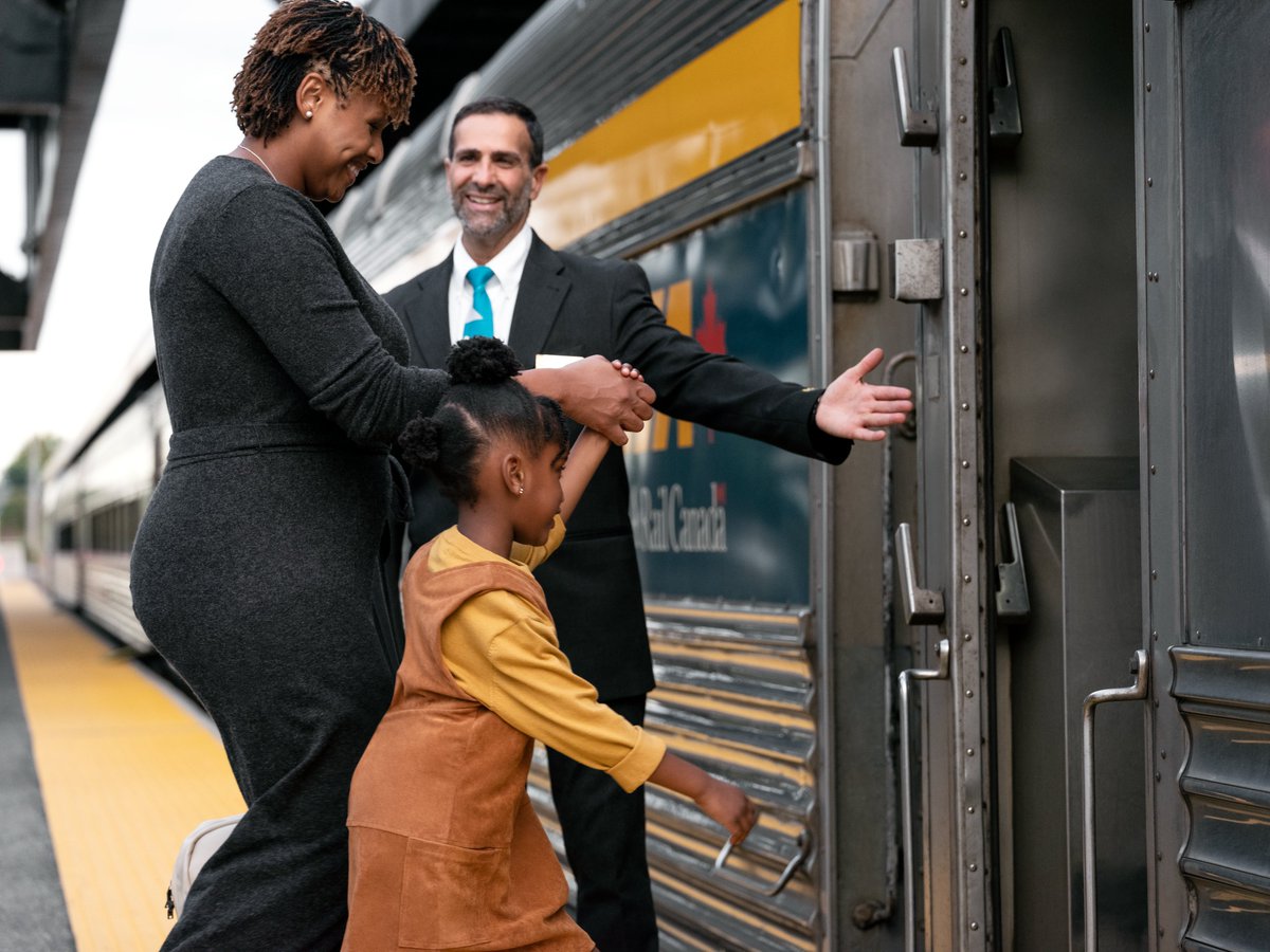 Want to take the kids to see the CN tower? Or to eat authentic poutine in the Belle Province? All spring, kids travel for only $20* every Saturday between Windsor and Québec City! Book now: viarail.ca/en/offers/fami… *Conditions apply