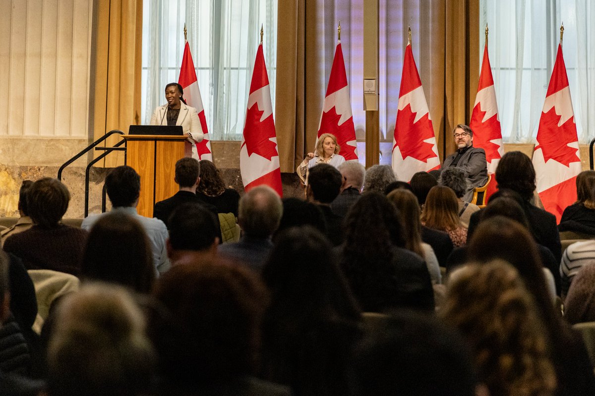 We were grateful to hear from our PCO employees at the town hall last week. We’ll continue to have important discussions on our values & ethics as we deliver excellence, advance government priorities, and support our colleagues. – Clerk Hannaford and Deputy Clerk and NSIA Drouin