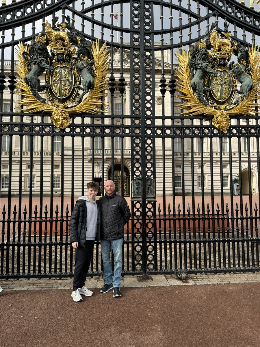 Ryan Hallenbeck tweet media