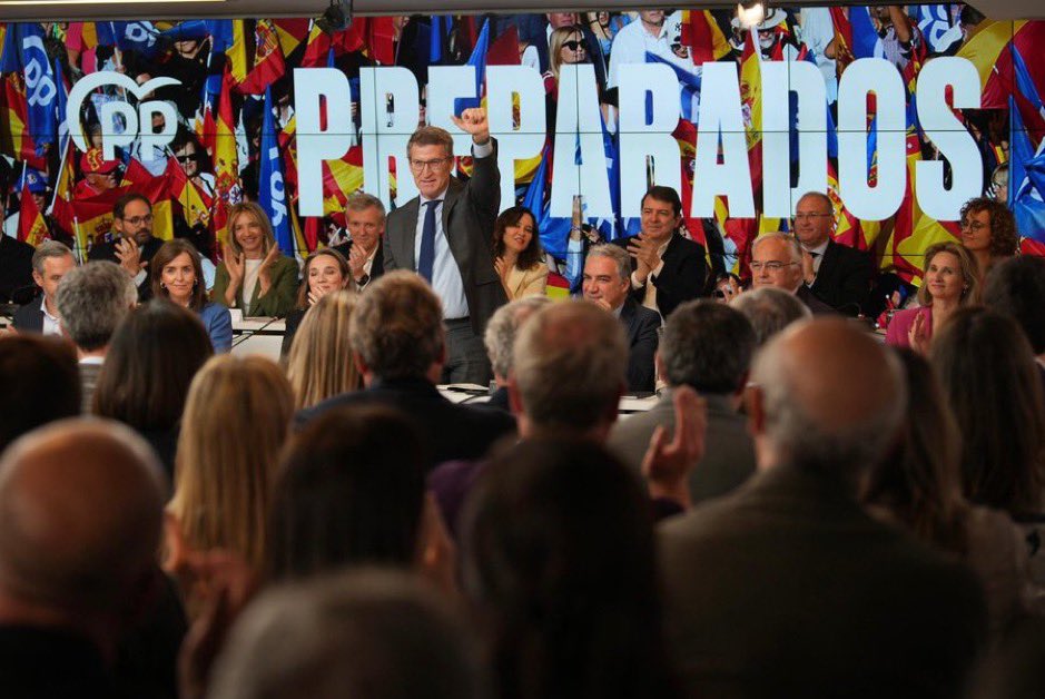 Hoxe celebramos o 2º aniversario de @NunezFeijoo como presidente nacional do @ppopular. Un bienio exitoso no que melloramos resultados en toda España acadando victorias electorais en comunidades e concellos. E no caso de Galicia a primeira maioría absoluta para @AlfonsoRuedaGal