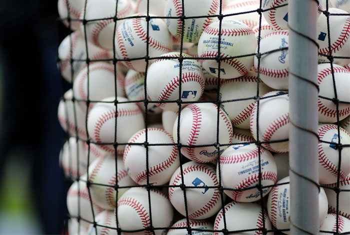 Aquí puedes revisar las estadísticas de los venezolanos en las Grandes Ligas y en Ligas Menores #MLB #MiLB

lvbp.com/mlb.php

#ConTodoYMás | #LVBP