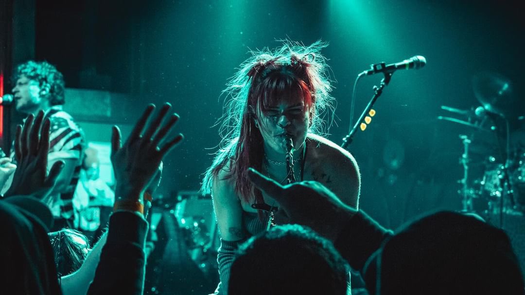 BilmuriTweets's tweet photo. HOLY FRICK!! The OHIO WORLD TOUR was so damn special and I am extremely grateful for everyone who went to a show, bought merch, and or overall increased the level of vibes 🙏🙏 MORE SHOWS SOON!!!

📸 @cadillacridingcowboy https://t.co/Ps0dWl3d18
